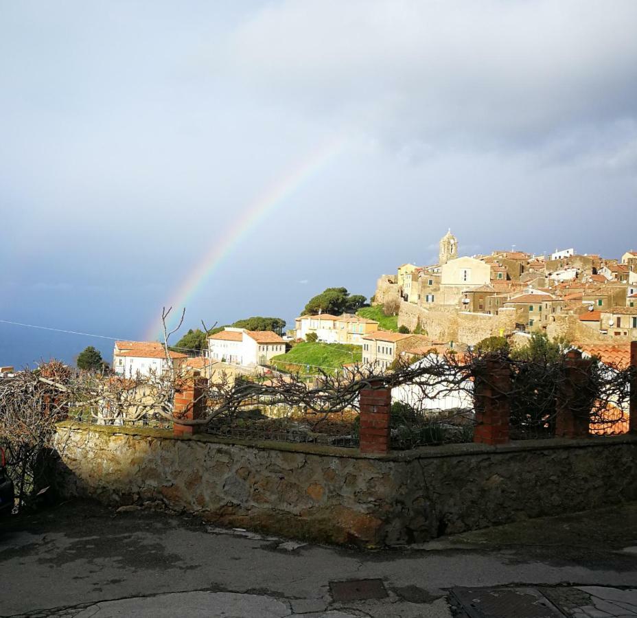 Appartamento La Perla Giglio Castello Esterno foto